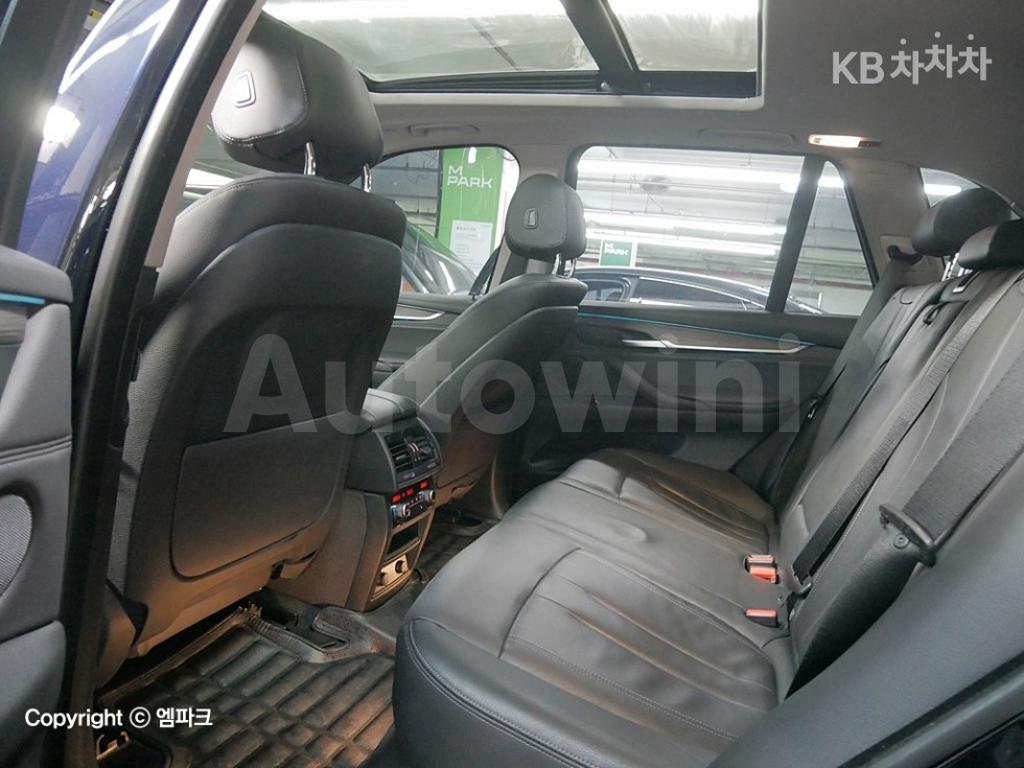 2017 BMW X5 F15  XDRIVE 30D M SPORT - 11