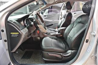 KMHEB41ABEA626482 2014 HYUNDAI YF SONATA THE BRILLIANT CVVL STYLE-4
