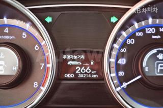 2014 HYUNDAI YF SONATA THE BRILLIANT CVVL STYLE - 9
