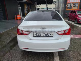 KMHEC41LBEA609136 2014 HYUNDAI YF SONATA THE BRILLIANT LPI MORDERN-2