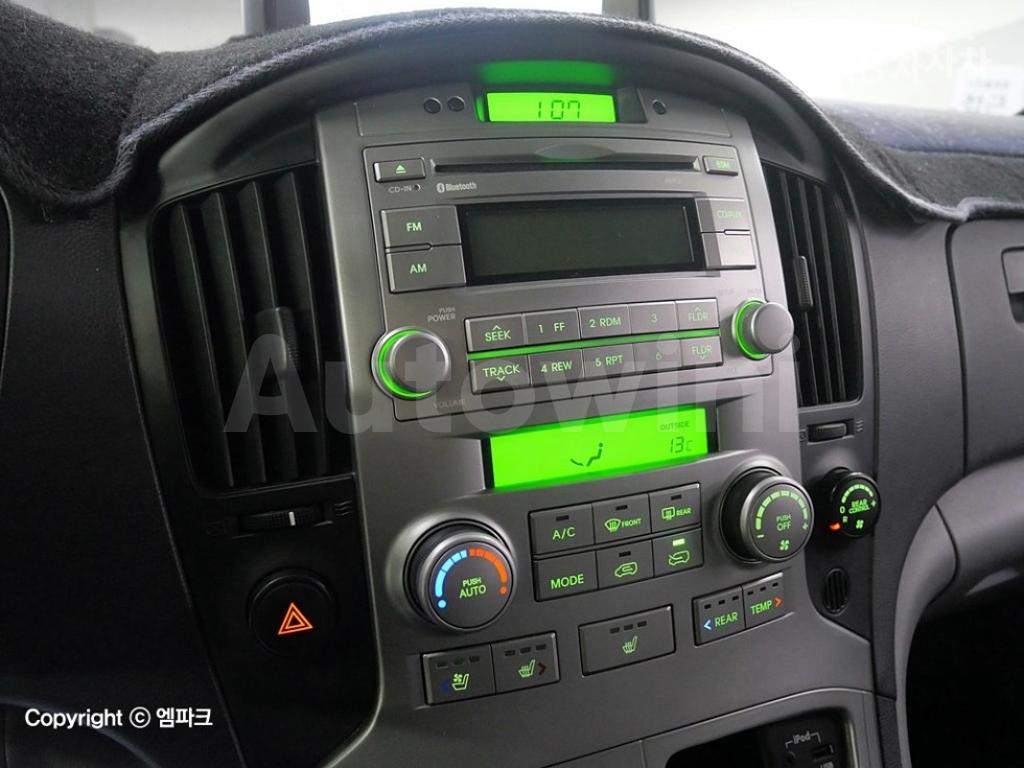 2014 HYUNDAI GRAND STAREX H-1 12 SEATS WAGON CVX PREMIUM - 13