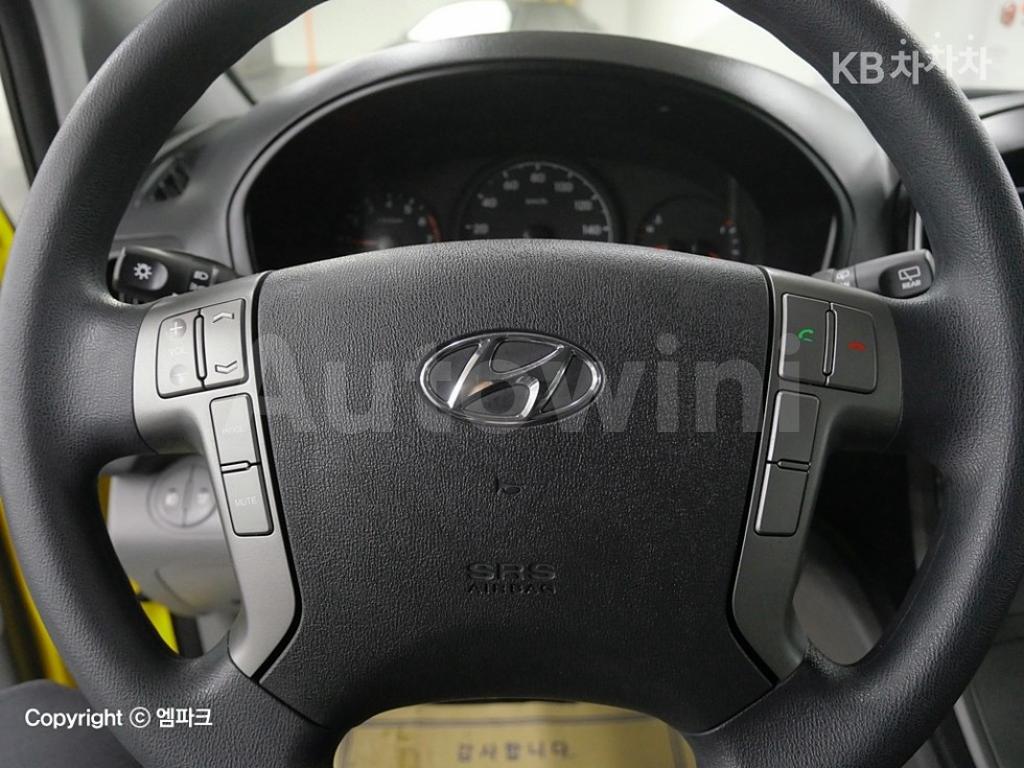 2018 HYUNDAI GRAND STAREX H-1 CHILD PROTECTIVE VEHICLE DELUXE - 8