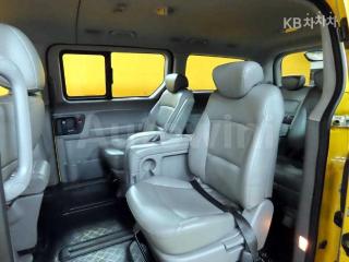 KMJWA37KBDU531082 2013 HYUNDAI GRAND STAREX H-1 12 SEATS WAGON CVX LUXURY-5