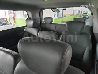 KMJWA37KBCU458876 2012 HYUNDAI GRAND STAREX H-1 12 SEATS-5