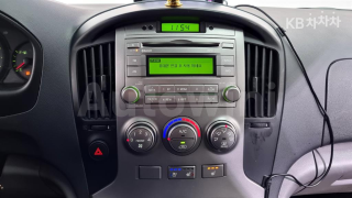 2014 HYUNDAI GRAND STAREX H-1 5 SEATS VAN CVX PREMIUM - 14