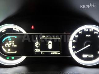2017 KIA NIRO 1.6 LUXURY - 8
