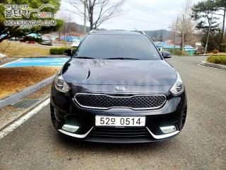 KNACB81CGHA025888 2017 KIA NIRO 1.6 PRESTIGE-2