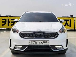 KNACB81CGHA078198 2017 KIA NIRO 1.6 PRESTIGE-2