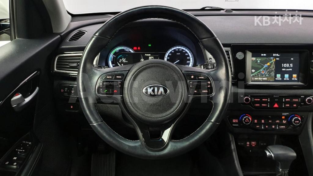 2017 KIA NIRO 1.6 PRESTIGE - 15