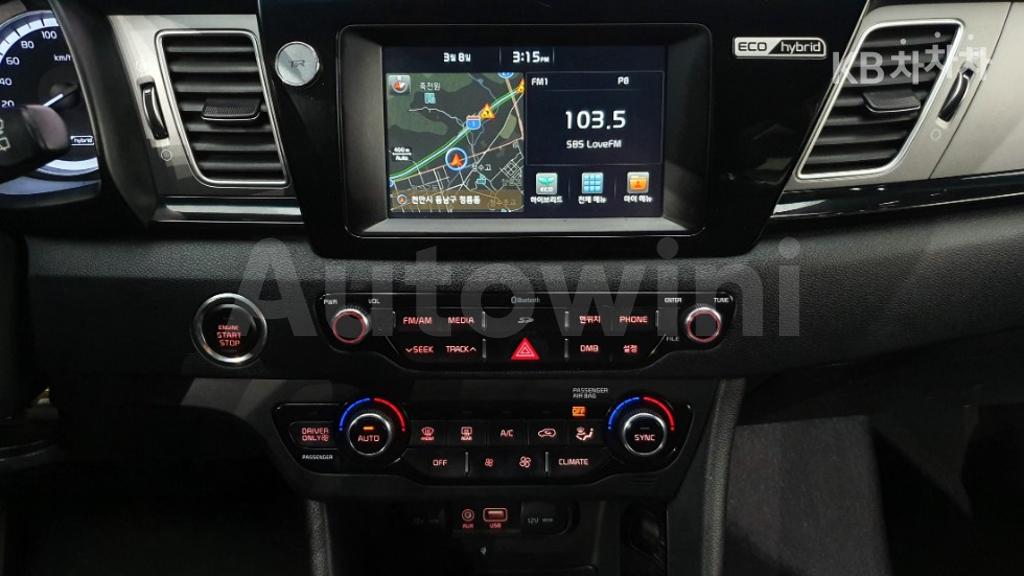 2017 KIA NIRO 1.6 PRESTIGE - 16