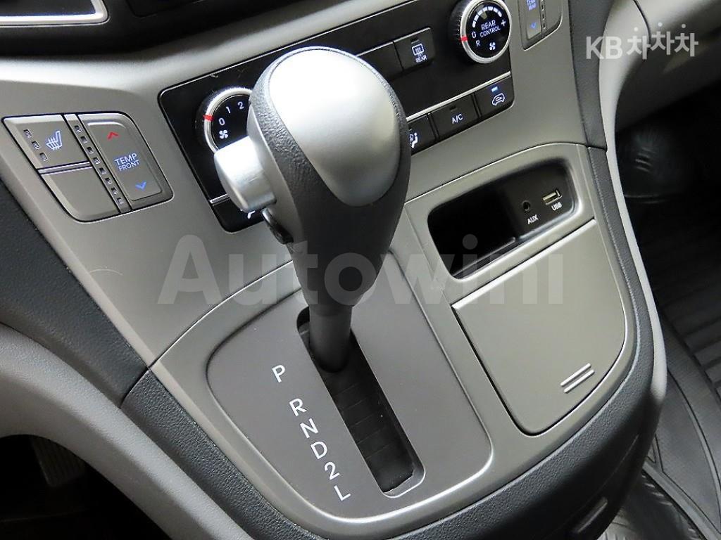 2019 HYUNDAI  GRAND STAREX LPI 어린이버스 15 SEATS - 10