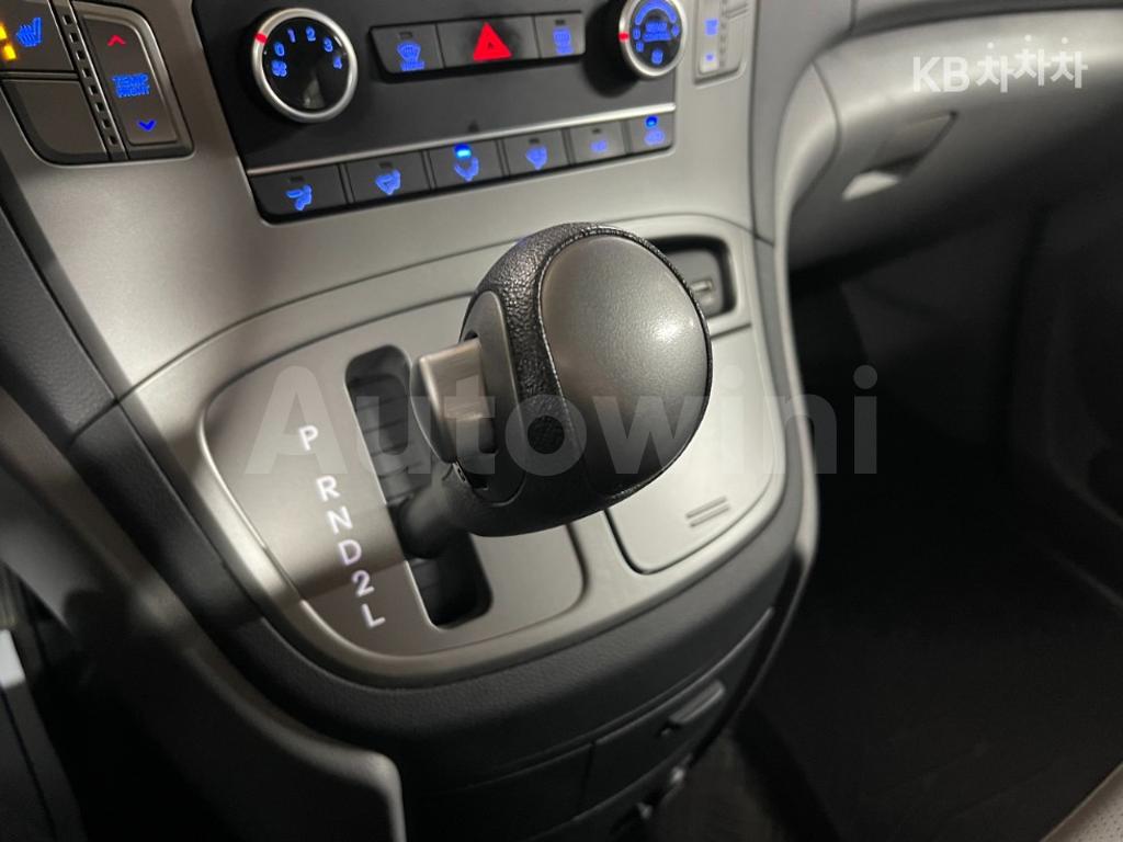 2019 HYUNDAI  GRAND STAREX LPI 어린이버스 15 SEATS - 15