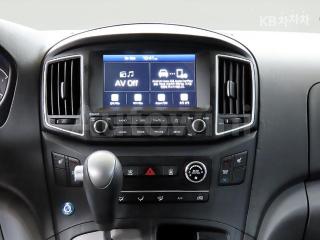 2020 HYUNDAI  GRAND STAREX CHILD PROTECTIVE VEHICLE 12 SEATS - 11