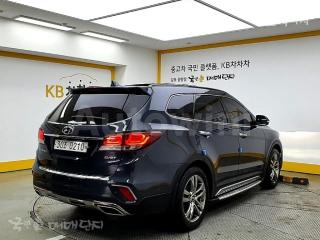 KMHSR81XBHU189342 2017 HYUNDAI  MAXCRUZ DIESEL(E-VGT)R2.2 2WD 파이니스트 EDITION 6 SEATS-2