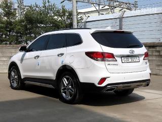 KMHSR81XDJU287063 2018 HYUNDAI  MAXCRUZ DIESEL(E-VGT)R2.2 4WD PRESTIGE 6 SEATS-2