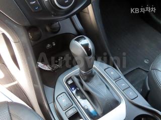 2018 HYUNDAI  MAXCRUZ DIESEL(E-VGT)R2.2 4WD PRESTIGE 6 SEATS - 12