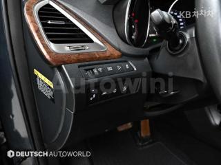 2017 HYUNDAI  MAXCRUZ DIESEL(E-VGT)R2.2 2WD 파이니스트 EDITION 6 SEATS - 16