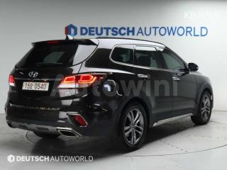 KMHSR81XDHU211764 2017 HYUNDAI  MAXCRUZ DIESEL(E-VGT)R2.2 4WD 파이니스트 EDITION 7 SEATS-1