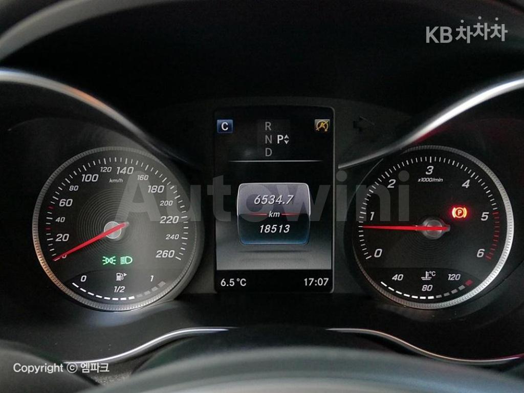 2017 MERCEDES BENZ  C-CLASS C220 CDI W204 SE - 8