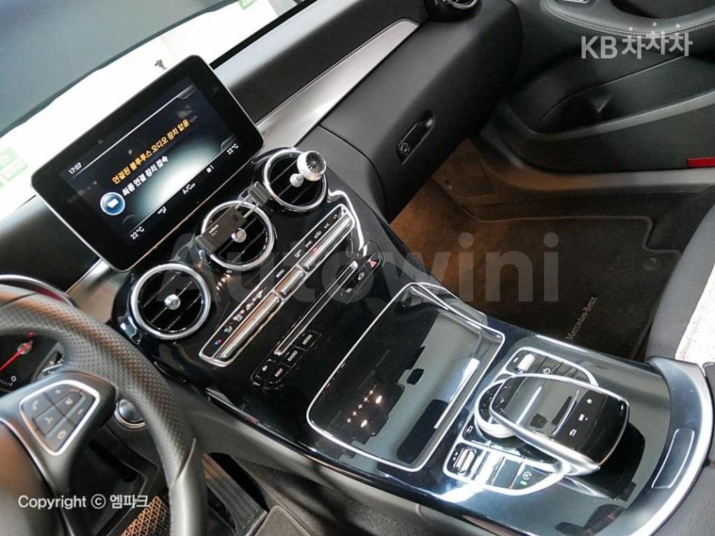 2017 MERCEDES BENZ  C-CLASS C220 CDI W204 SE - 9