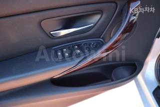 2013 BMW 3 SERIES 320D F30(12~) - 12