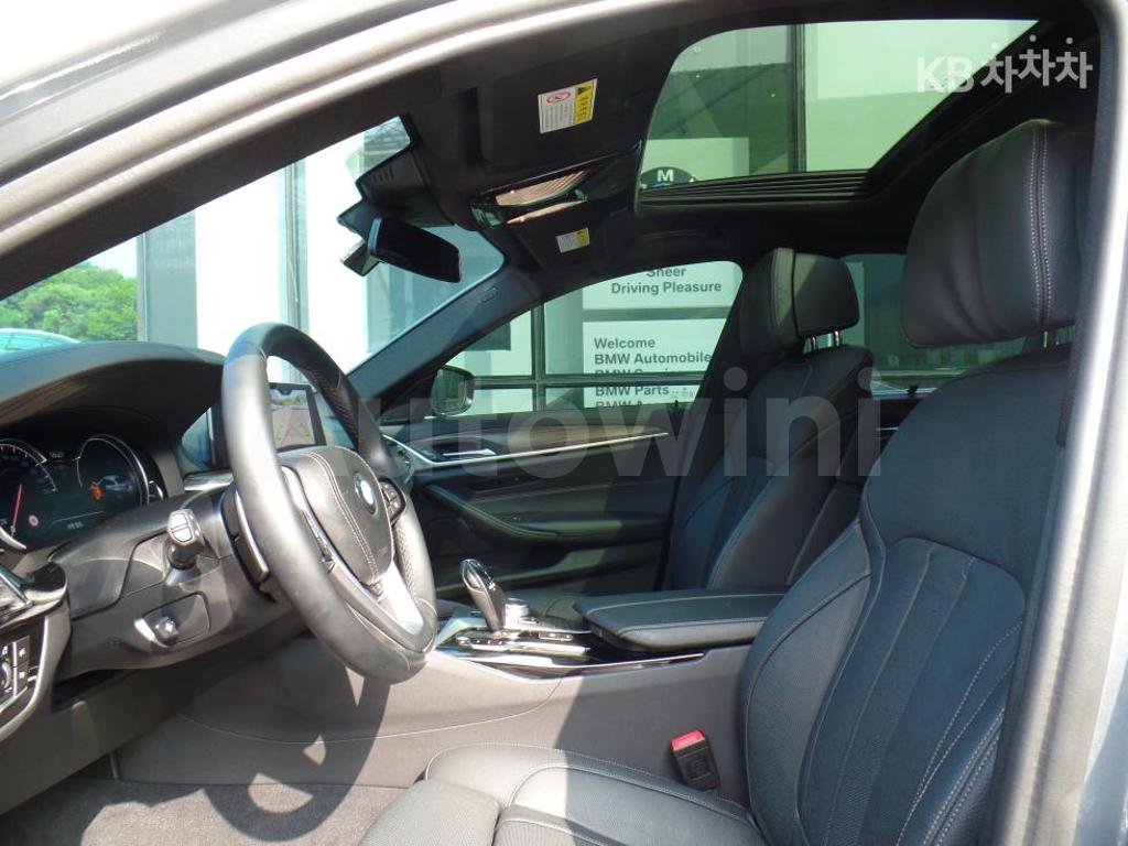 2017 BMW  5SERIES G30  530I XDRIVE M SPORT PLUS - 13