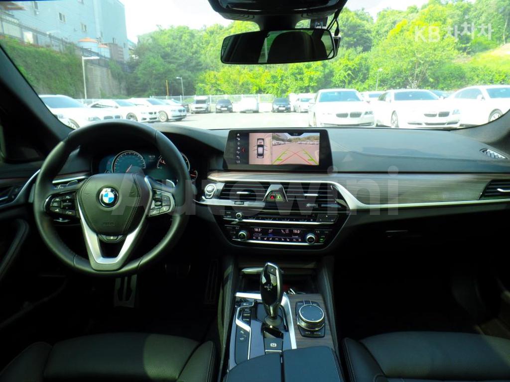 2017 BMW  5SERIES G30  530I XDRIVE M SPORT PLUS - 14