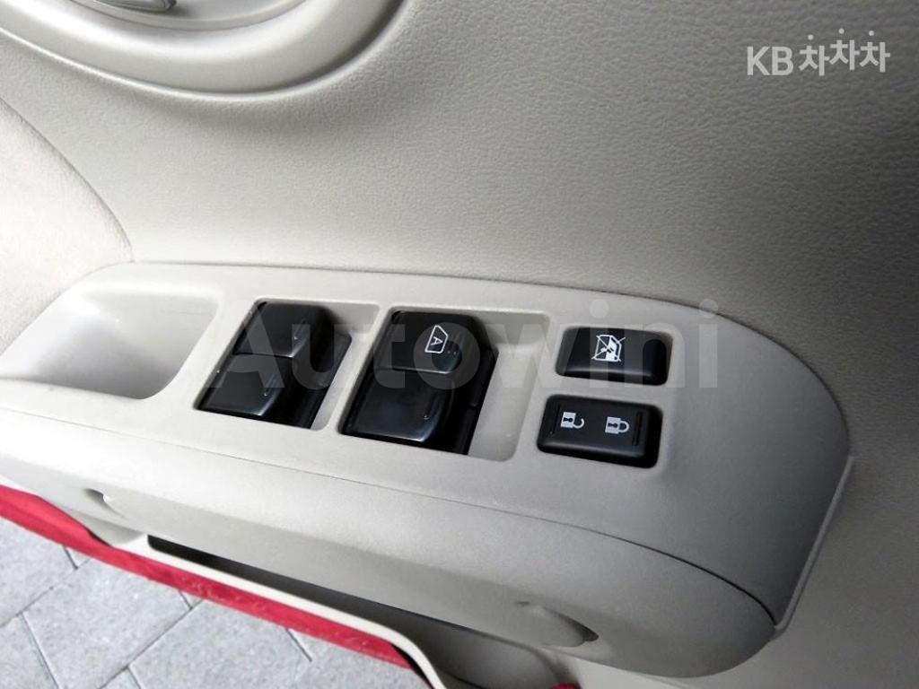 2013 NISSAN CUBE 1.8 SL CVT - 14