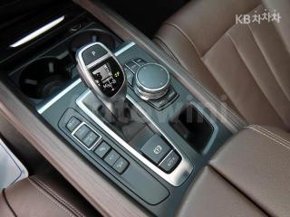 2018 BMW  X5 3.0D F15 (14년~) - 11