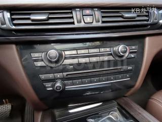 2017 BMW  X5 3.0D F15 (14년~) - 11