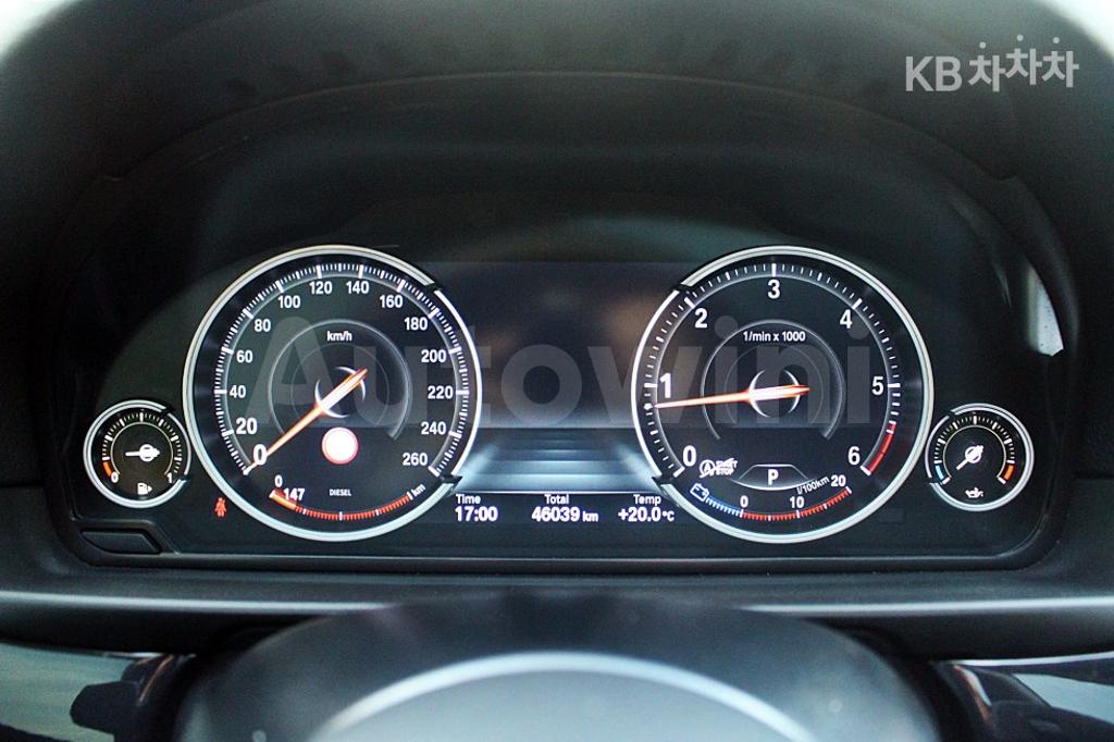 2016 BMW 5 SERIES 520D XDRIVE M AERODYNAMIC F10 - 8