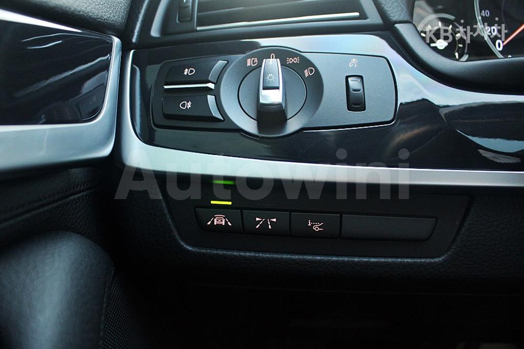 2016 BMW 5 SERIES 520D XDRIVE M AERODYNAMIC F10 - 9