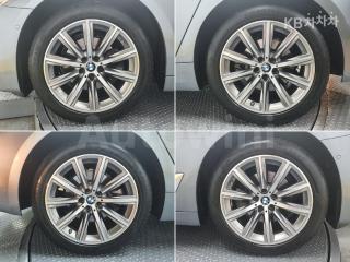 2019 BMW  5SERIES G30  520I LUXURY - 12