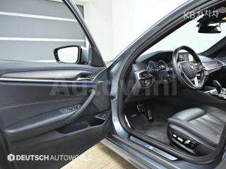 2017 BMW  5SERIES G30  520D M SPORT PLUS - 11