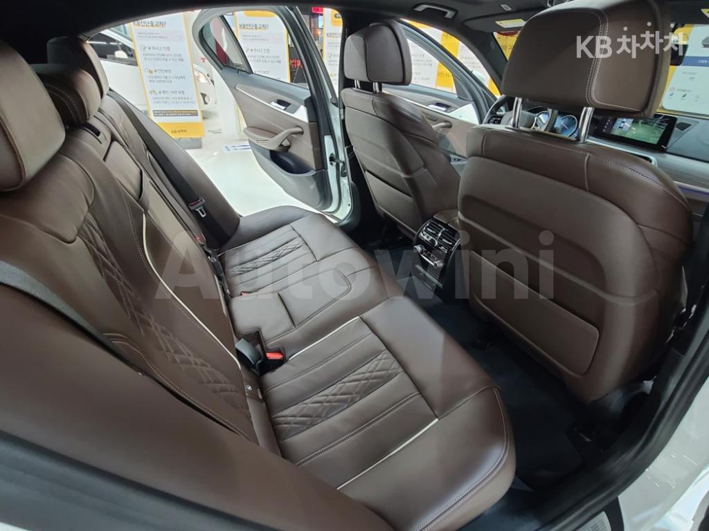 2017 BMW  5SERIES G30  530I M SPORT PLUS - 17