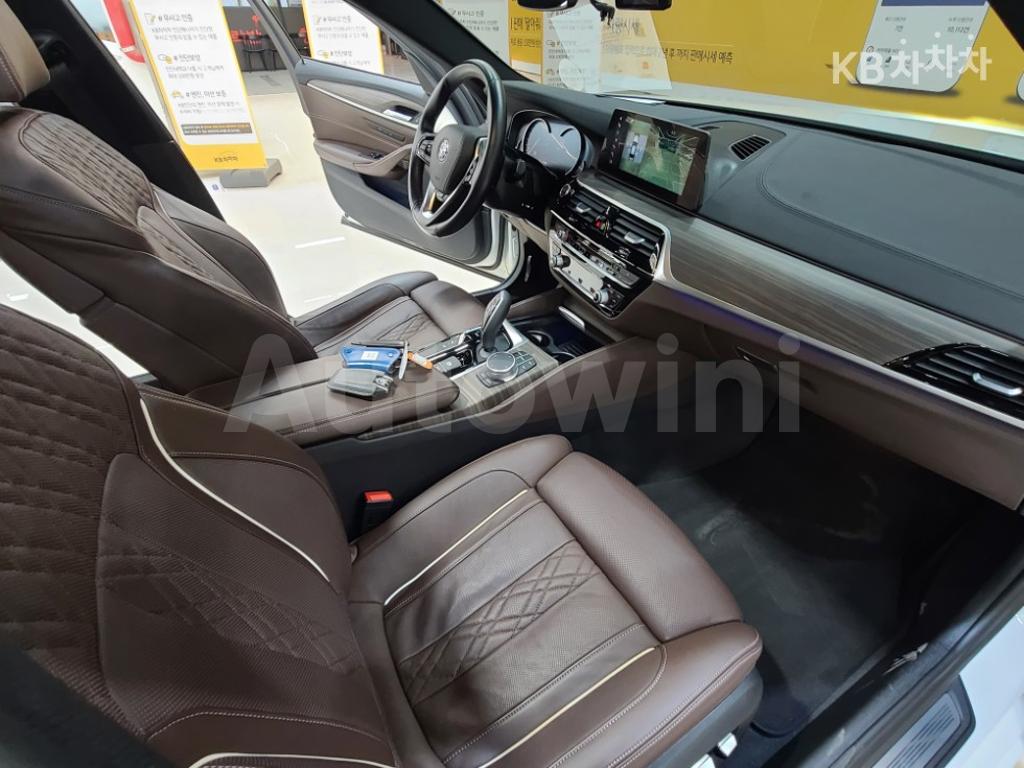 2017 BMW  5SERIES G30  530I M SPORT PLUS - 18