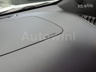 2015 NISSAN JUKE 1.6 SV - 13