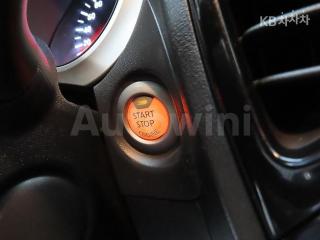 2015 NISSAN JUKE 1.6 SV - 14