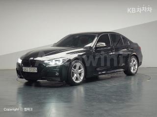 WBA8B9101JA538358 2018 BMW 3 SERIES 330I-1