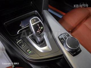 2018 BMW 3 SERIES 330I - 12