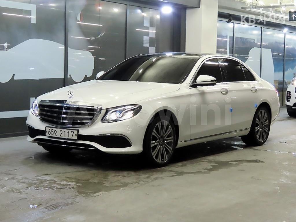 2017 MERCEDES BENZ E-CLASS W213  E400 4MATIC EXCLUSIVE - 1