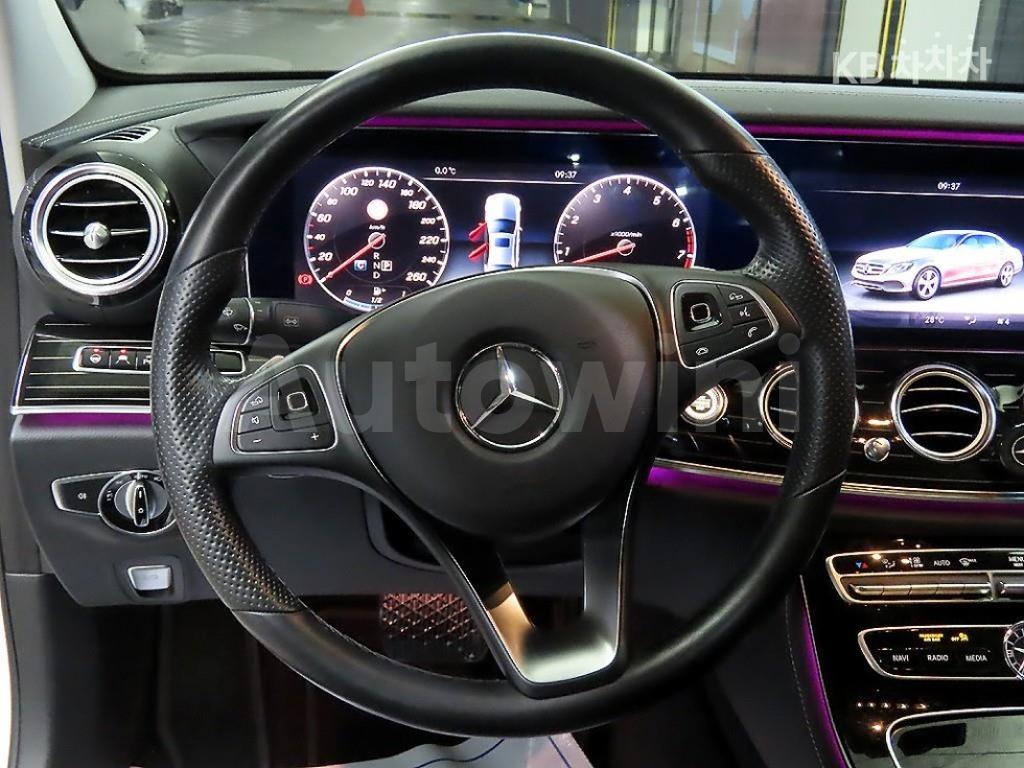 2017 MERCEDES BENZ E-CLASS W213  E400 4MATIC EXCLUSIVE - 8