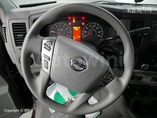 2013 NISSAN VAN 4.0 NV1500 - 8