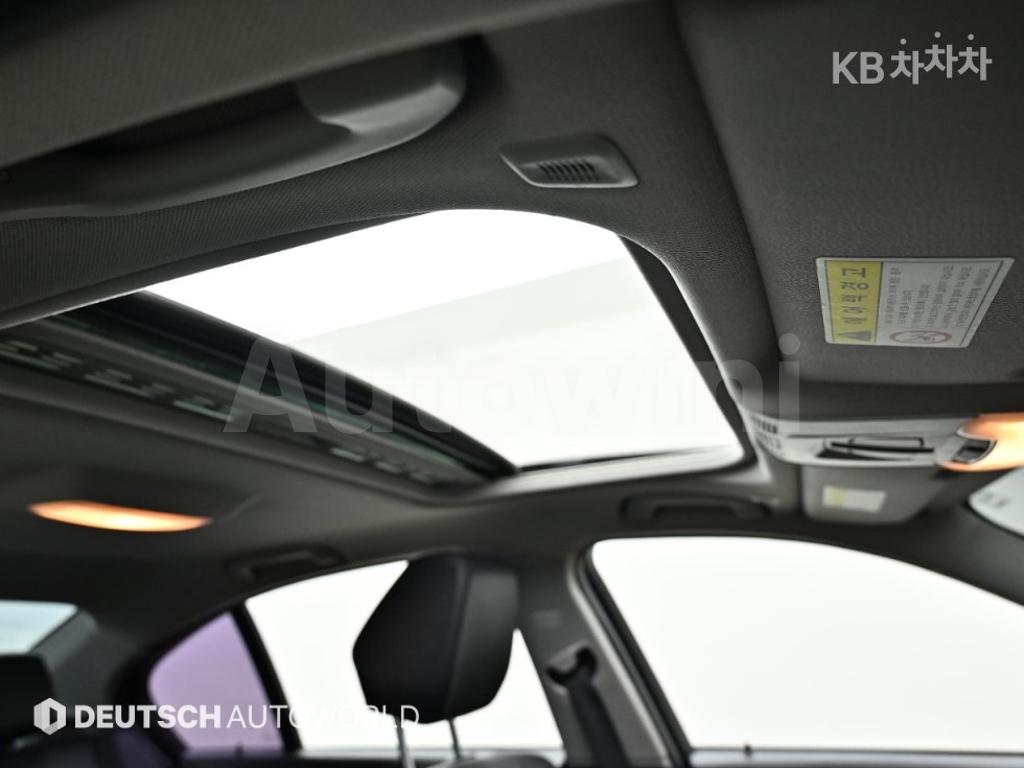 2012 BMW 3 SERIES 320D F30(12~) - 20