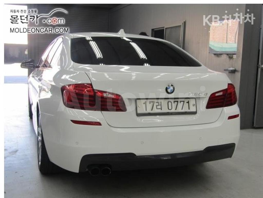 WBA5E5108GG070539 2016 BMW 5 SERIES 520D F10(10~16년)-3