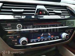 2017 BMW  5SERIES G30  530I M SPORT PLUS - 11