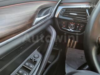 2017 BMW  5SERIES G30  520D XDRIVE M SPORT PACKAGE PLUS - 12