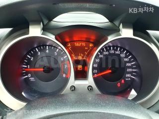 2014 NISSAN JUKE 1.6 SV - 7