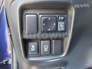 JN1AF58E7HT180459 2017 NISSAN JUKE 1.6 SV-5