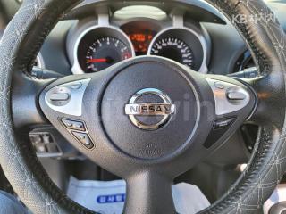 2017 NISSAN JUKE 1.6 SV - 9